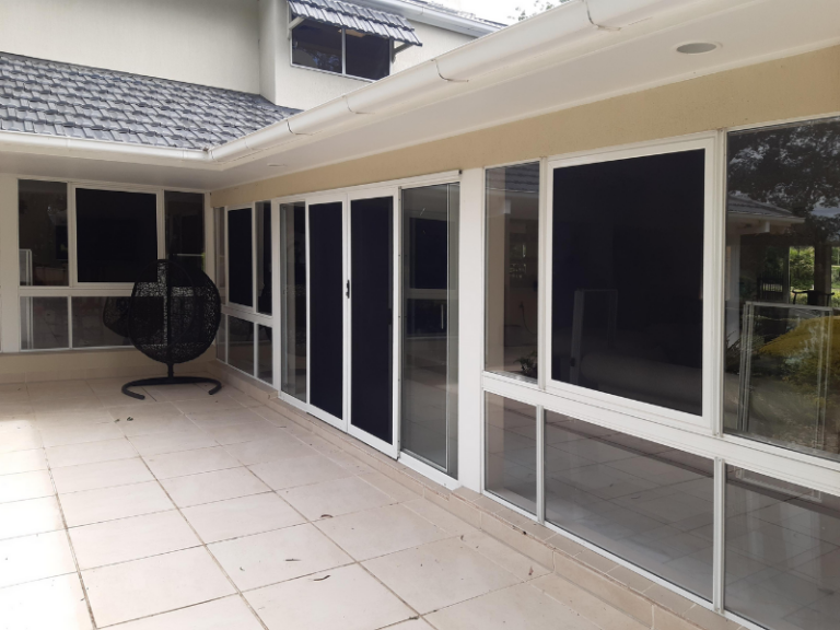 Crimsafe Security Screens Vs Diamond Grilles Vs Bars Davcon
