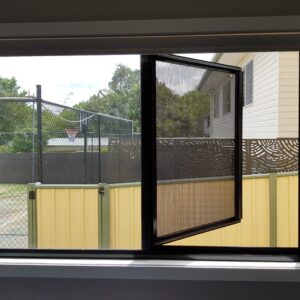 TARRAGINDI - WCH - Black (Inside) TARRAGINDI - WCH - Black (Inside)